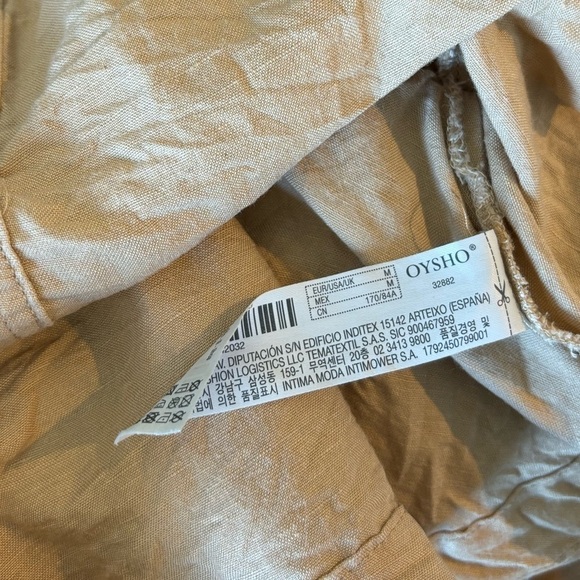 OYSHO Spain linen blend belted blouse top. Size medium - Picture 3 of 16